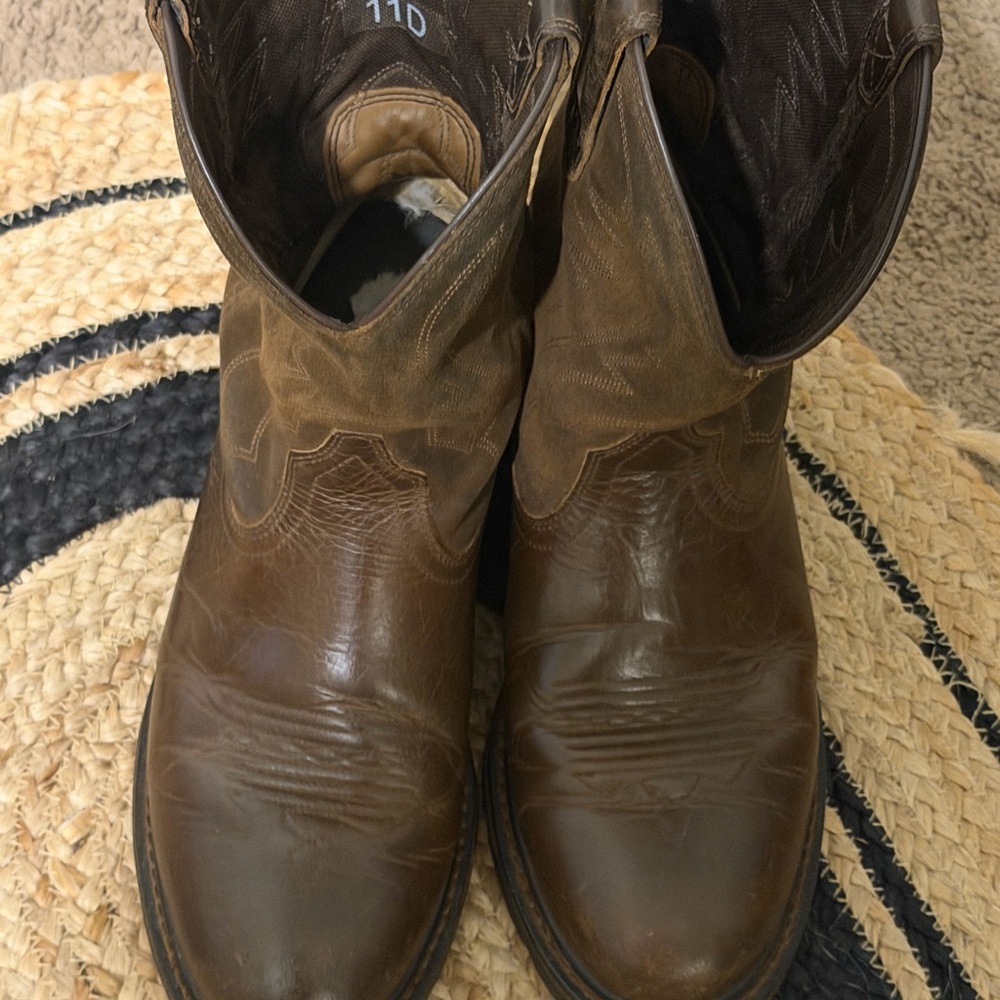 Ariat Men's Rich Brown Western Boots
